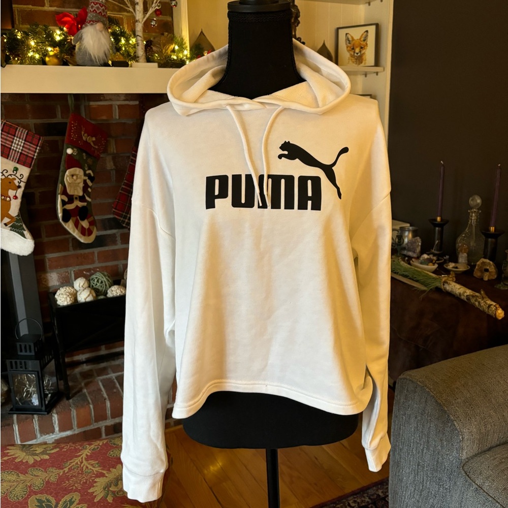 PUMA Women's White Hoodie size M